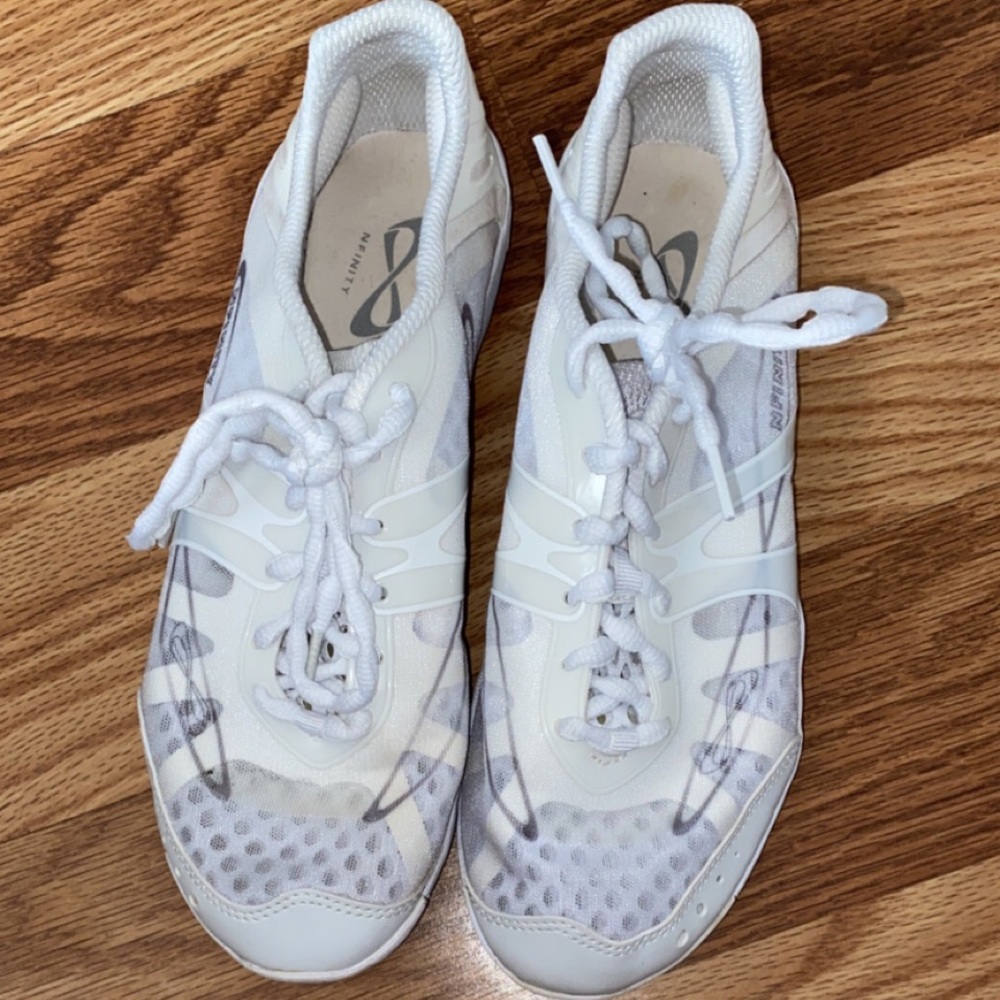 Nfinity cheer shoes